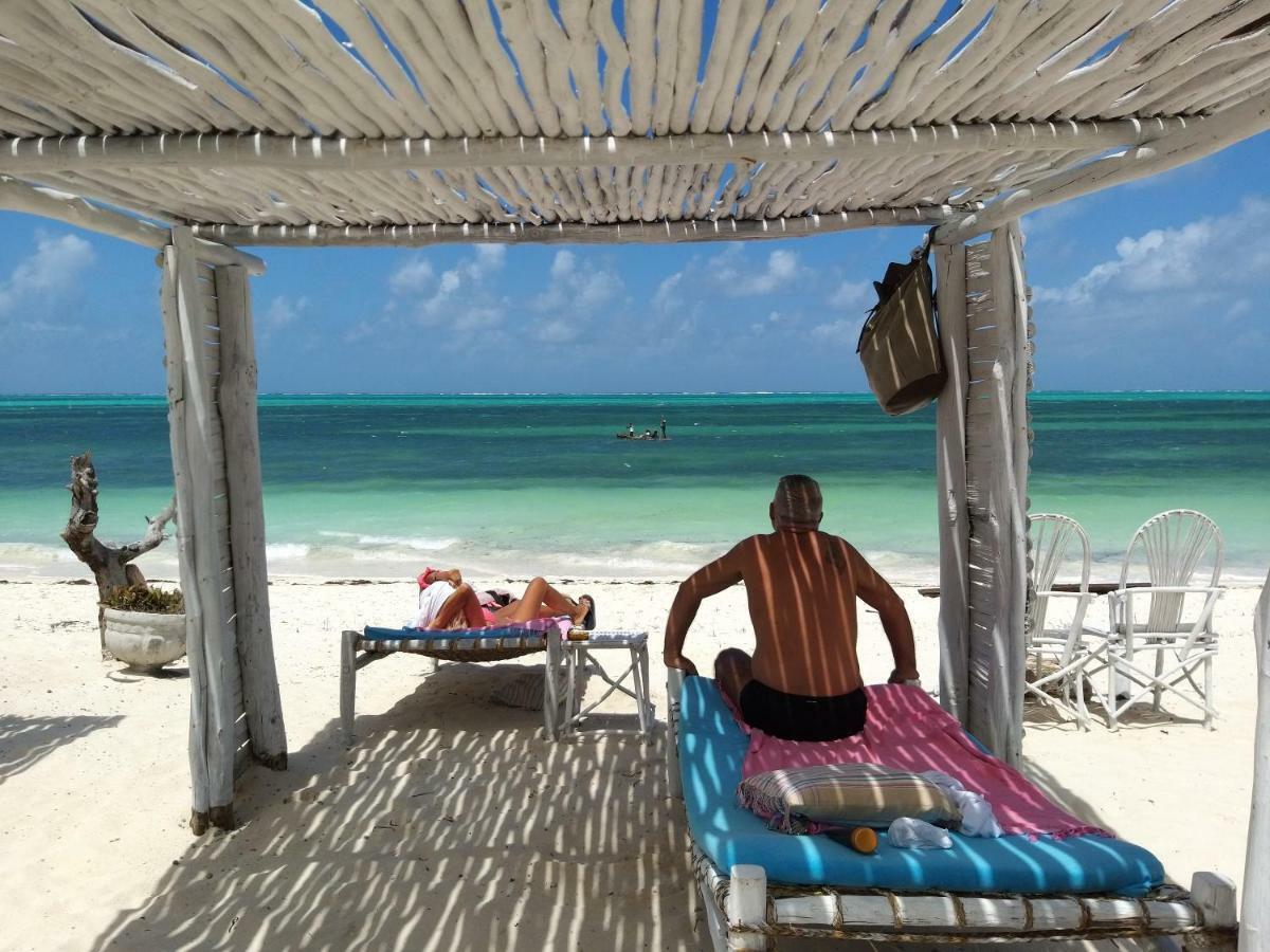 Malaika Beach Villas Malindi Exterior photo