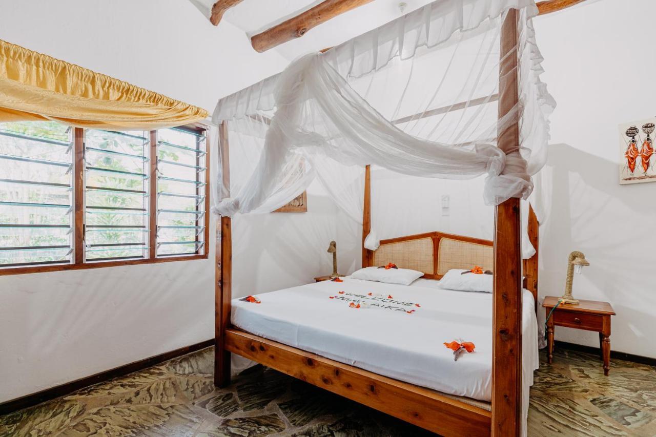 Malaika Beach Villas Malindi Exterior photo