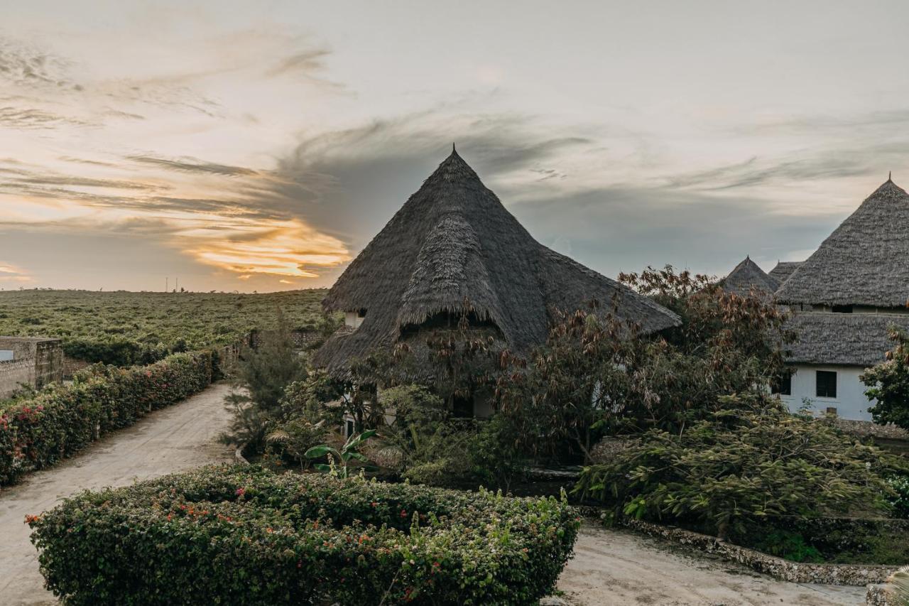 Malaika Beach Villas Malindi Exterior photo